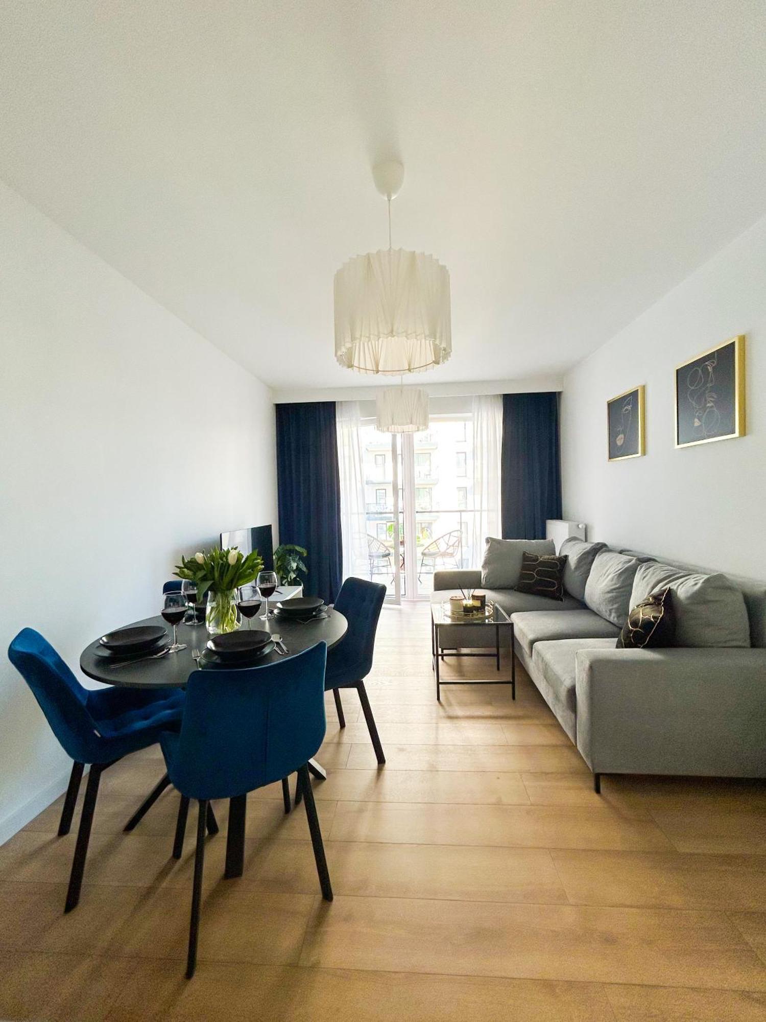 Lumina Stylish 3-Room Apart With Balcony Лодзь Экстерьер фото